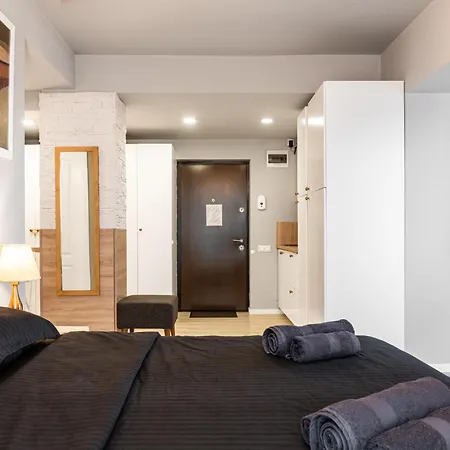 Romantic Jacuzzi Apartment *